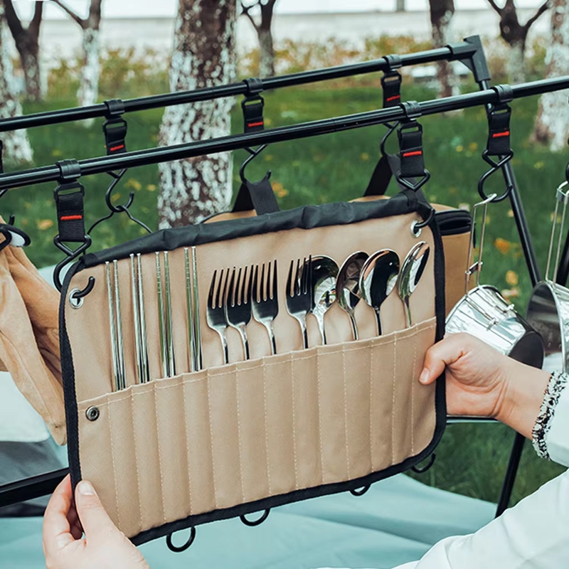 Camping Cooking Utensil Bag - กระเป๋าเก็บภาชนะใส่อาหารแบบพกพาสำหรับใช้งานกลางแจ้ง กระเป๋าแขวนภาชนะสแตนเลส กระเป๋าเก็บของสำหรับเดินทาง กระเป๋าใส่อุปกรณ์ทำอาหารสำหรับตั้งแคมป์